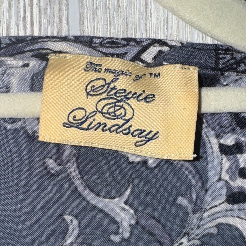 Chic Asymmetrical Dress in Navy Blue and Gray - Picture 2 of 6